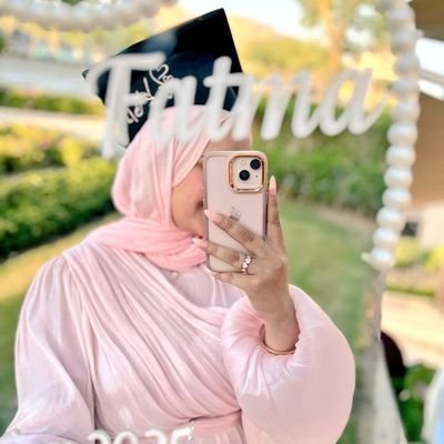 ♥️pharmacist
🐍 DUM
وحاوط عائلتي بسوِر رحمتك فلا يقربهم إلا خير يا الله♥️