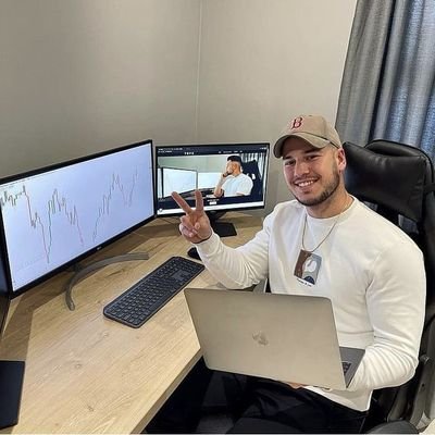 sirGeorgeprofit's profile picture. Professional crypto fundamental and investment partners trader📊