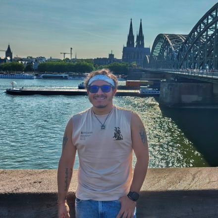 Env. Engineer 🌱 | MSc Env. Management 🎓

Driven by: 🍃 Powered by: ☕⚽🎸

Based in 🇨🇴, inspired by the🌎

🌐 🇵🇦🇩🇪🏴󠁧󠁢󠁥󠁮󠁧󠁿🇪🇸🇫🇷🇳🇱🇧🇪🇨🇭