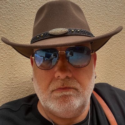 EdgeleyAdam's profile picture. magician