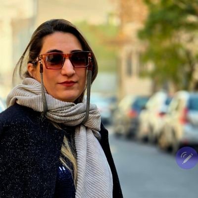 به دیدن من اگر میآیی، برایم ای آشنا همبرگر ذغالی بیاور...
Marketing Manager | Digital Marketing Manager