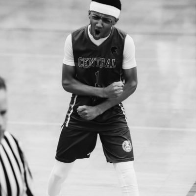 Hooper 🏀 |Class of ‘29| 5’9 135 pound guard| (PG/SG) | EPCHS |