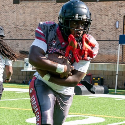 Ball Carrier / linebacker @ Utopian Academy C/O 2028 5’7 200 Email for all inquiries ( buchananzaire20@gmail.com)