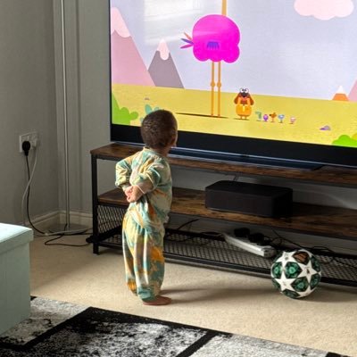 larryoladan's profile picture. 