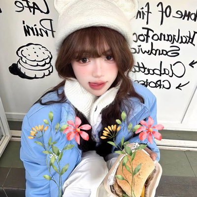 sxotbztgavr7ph's profile picture. 兼职工作的文员一枚，98年的，需求有一定经济能力的哥哥，会的比较多，喜欢的哥哥联系我  电报频道分享露出私照 https://t.co/94LpEs4BVp 没有电报的看我推特大号加扣扣 推特大号@shenjin17026 关注我推特的哥哥截图可以看福利照