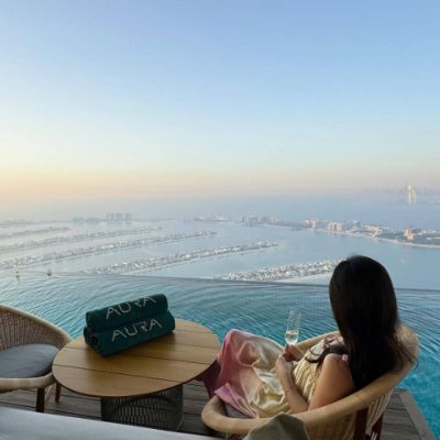 limika318869's profile picture. 
