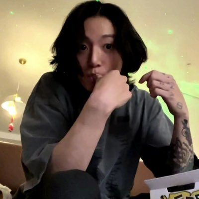 HhMonolisa1523's profile picture. Не твоя вот и бесишься)