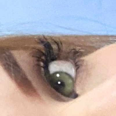 NielaHolos's profile picture. nomas para guardar mis salitas de hb 🫶🏻