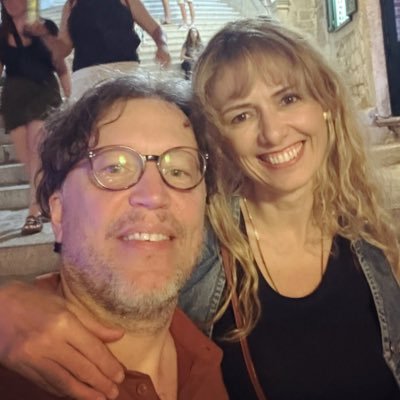 ebruatikol's profile picture. 