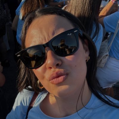 erikaromaan's profile picture. 