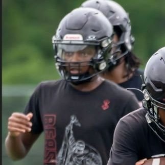 5'6 149 | class of 2029| RB/LB | groveport Madison Columbus ohio | 3.6gpa 2 sport athlete FB | 15yr born 2010