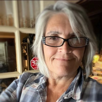MAGA🇺🇸MARRIED to a VET❤️🇺🇸Love my country, I want it back!❤️Wife,Mom,Grammy,Retired!❤️ Call me Ellie! Serving up a virtual cup daily!☀️☕️🚫DM🚫Crypto🚫