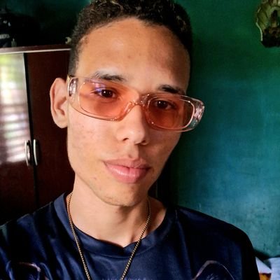 LuisMig0705's profile picture. •S♡NE 💖
•G'G (SNSD) Is My Universe 👑
•K-Poper 🇰🇷
•Amante de la Buena Música 🎵 
•SM Entertaiment Artists Stan (PinkBlood) ✨
•Cuba 🇨🇺 Cáncer ♋