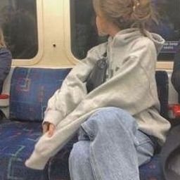 Lanea84663's profile picture. 