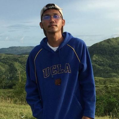 tapyok20's profile picture. let go and just be free.