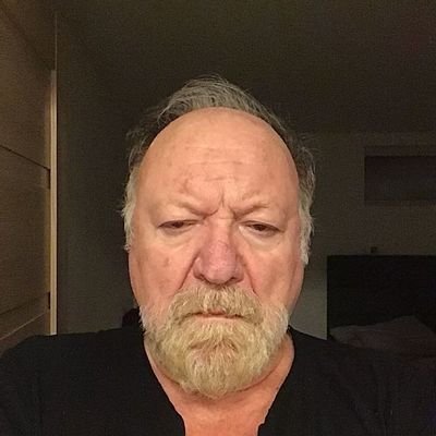 Entrepreneur and Writer | Philosophy, Cosmology, Life Values, Modern Individual and Personal Growth.