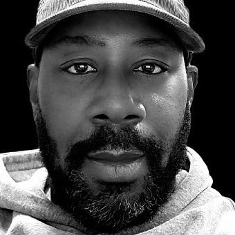 NubiruStar's profile picture. Nubiru Space Program 2122 👨🏿‍🚀
☀️7️⃣  
Plantain Republic 🏴
We Deh Yah Still