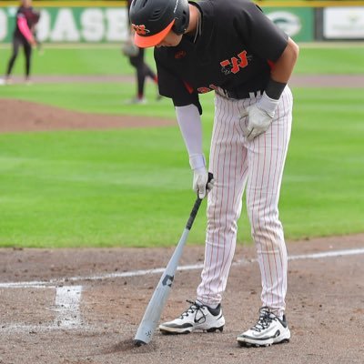 2026 Central State Spikes|Washington High|INF|3.5 GPA| 6’4| 190lb 309-241-7121| eroedell@icloud.com