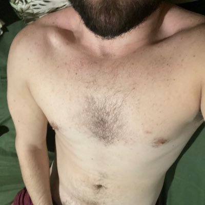 barbudo, parrudo, punheteiro e pentelhudo | Exibicionista | NSFW +18