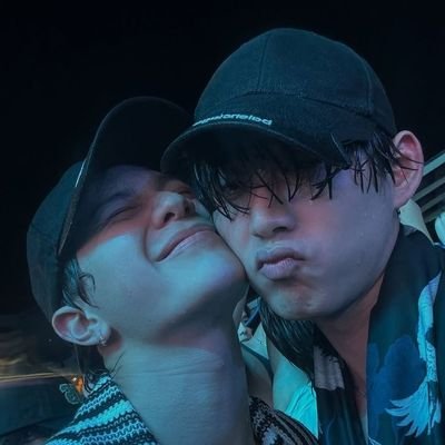 Boys Love
Doramas
K-pop
T-pop
EXO-L
Build,Fort&Peat, Leng,William&Est,Tay&New