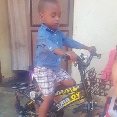 Digital marketing, Ads management A DAD  , arsenal/SC villa supporter ,