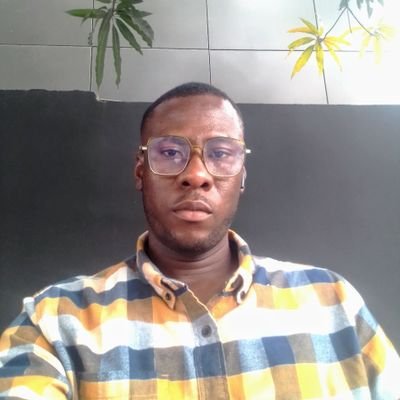 Publicist https://t.co/U5v6vKCyJb
+233245064200
