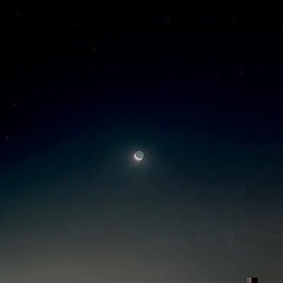 abdullahsnafe's profile picture. أجامل الناس في مبدأهم لكن ماسأوم على مبدأي