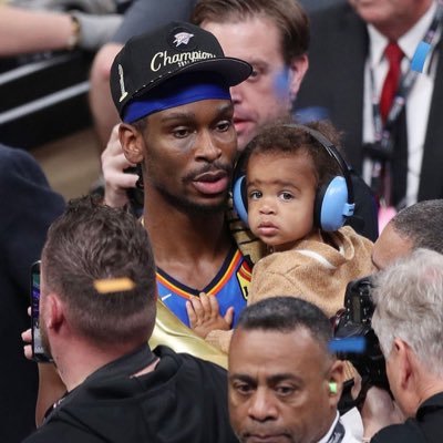 1 #thunderup | #GoHeels | #ShaiFC | @yankees | @giants | @nyrangers | #newyorkforever second favorite | i follow back | #FoulBaitingFC | ⁶𓅓 | VJ Edgecome FC |