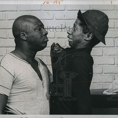 Drknow2078753's profile picture. Drknow knows all