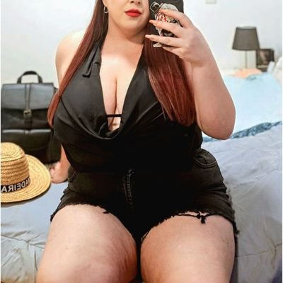 Horny plus size girl 💋 | Soft curves & naughty vibes 😈 | Solo creator 🎥 | Daily teasing & exclusive content on OF 👇 #BBW #Curvy #HotRubyX