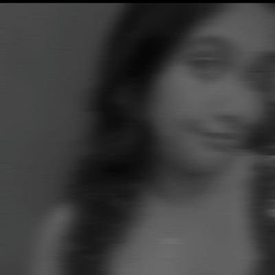 paveetraavijay's profile picture. Yenna Paakure...Seemore..