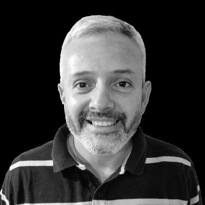 Convencido que disponibilizando libremente la tecnología a las personas, construiremos una mejor sociedad
