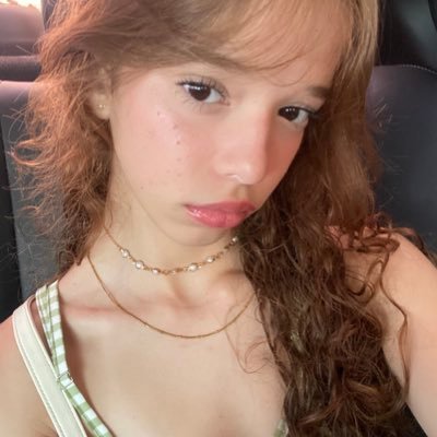 miwiyu0a's profile picture. 🐻’s // aliceholic !