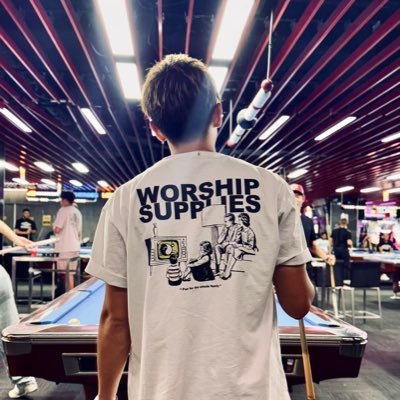 フリーランス歴4年目 | Sydney→Japan | WSL OMAEZAKI専属デザイナー | よくデザインしてます🫰