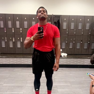 treltowavy's profile picture. If the world was a joke I’m joking on it 😌