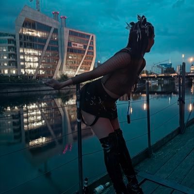 🌸 // Less fuck that, more fuck yeah ~ // Lover of life // Adventure to keep the edge off // Snapchatz - katsandnapz // 🌸