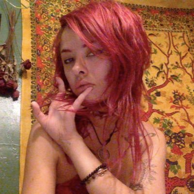 bermudabitch's profile picture. LINDA, LOIRA, FOFINHA, MAS CHEIRA MAL