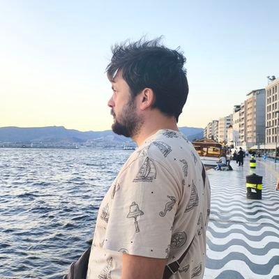 vugarali84's profile picture. 