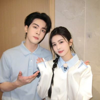 bai_lu94's profile picture. 김도영🐰