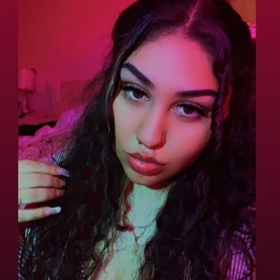 Alondranyy's profile picture. 28🌙 | ERHE 🌻 S.M 🤍