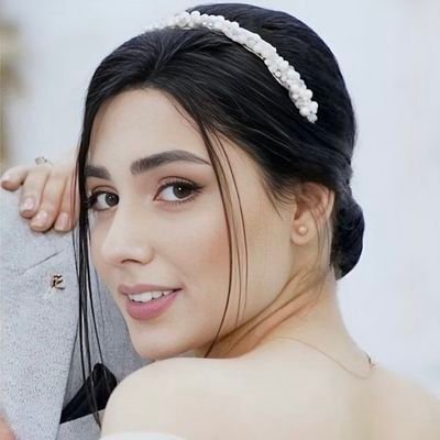 شکستن دل ما را به سنگ حاجت نیست
که از نفس شکند چون حباب شیشه ما ...!