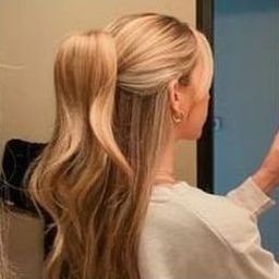 Esrawapor52180's profile picture. 