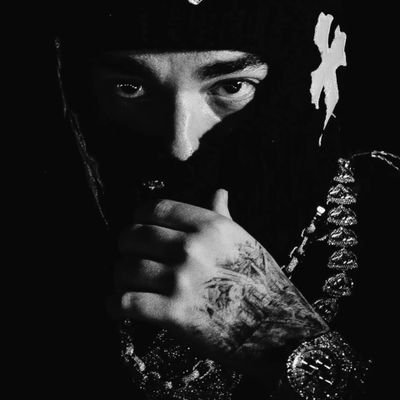 FRENCH TWIZZY | ça parle de Yëat ici
#adangerouslyfe