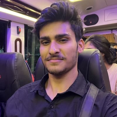 Saffiedits's profile picture. Video Editor & Content Strategist | Helping Creators Scale Their Business Through Strategic Content.