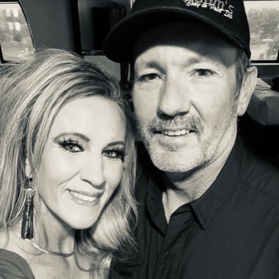 MAGA party all the way! Trump is doing everything I voted for thank goodness! Now lets drain the swamp. I support Trump 💯 stop the fraud and corruption 👍🖕