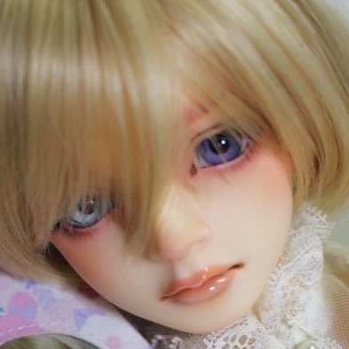 ルミと読みます。写真下手ですが、楽しみながら我が家の天使達を愛でています。 ※漫画アニメゲームが好きでドール以外のことも呟きます🙇♀️好き:はやみねかおる先生の作品/あんスタ/狼ゲーム/学怖/ときメモGS