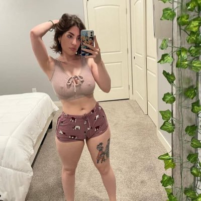 Katiedoris19901's profile picture. 