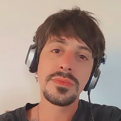 Músico, Productor, Dj
IG
https://t.co/NOKeEPaJch
YouTube Channel
https://t.co/gODarJaAzM
Spotify
https://t.co/LbQe6KE59c