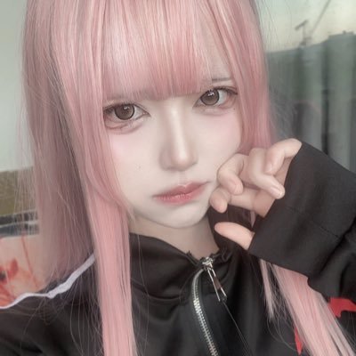 ixixku47727's profile picture. 🇨🇳///存在しない//////中文ok//////無言フォロー失礼します