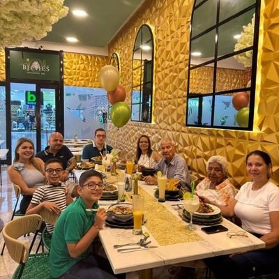 DavidSt24588597's profile picture. Llanero 26 Liberal 
Alcalde Liberal Sembrar alimento 
#NoNarcotrafico
#ExtorsiónFazenda #ExtorsiónMenonitas #ExtorsiónExtranjeros
#Extorsión Ley 002
#Extorsión